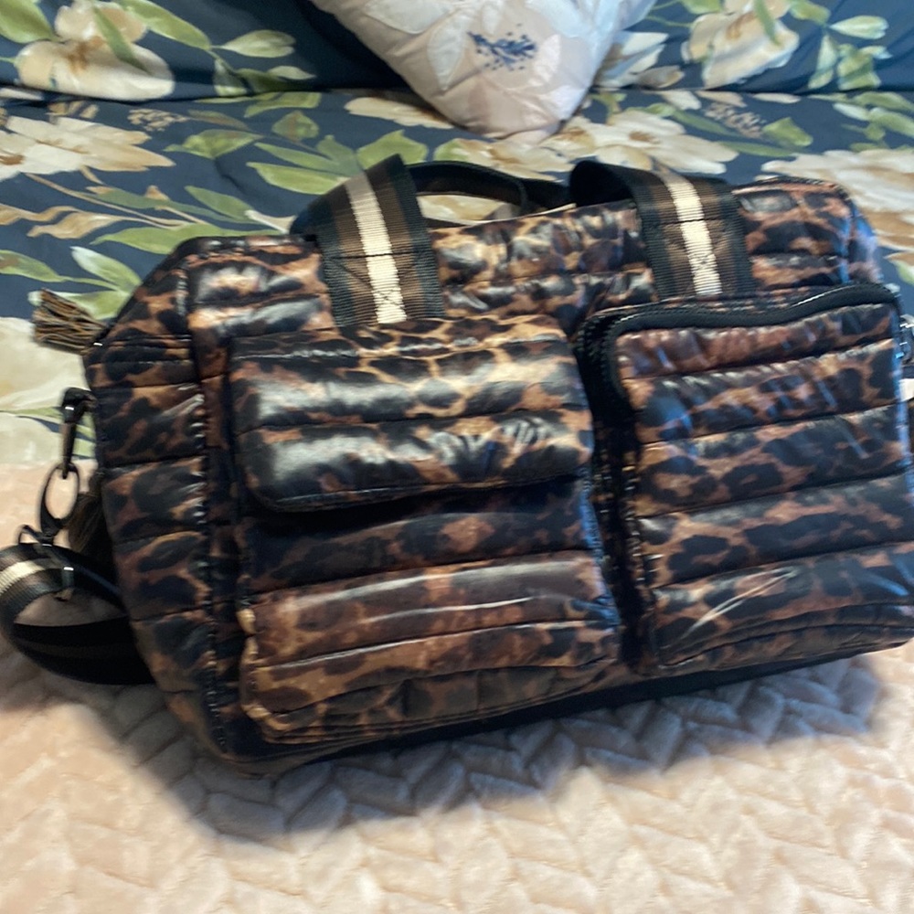 Think 🤔 Royln #life on the fly bag